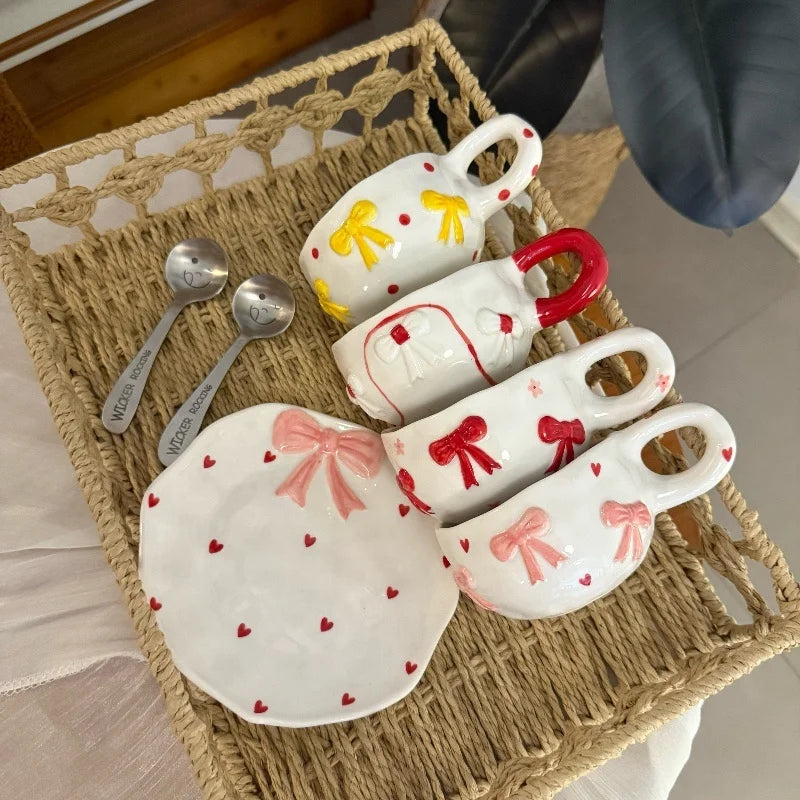 Ins New Design Chic Embossing Bow Ceramic Coffee Cup and Dish Set for Gifts 230ml Porcelain Cupcake Afternoon Tea Cups