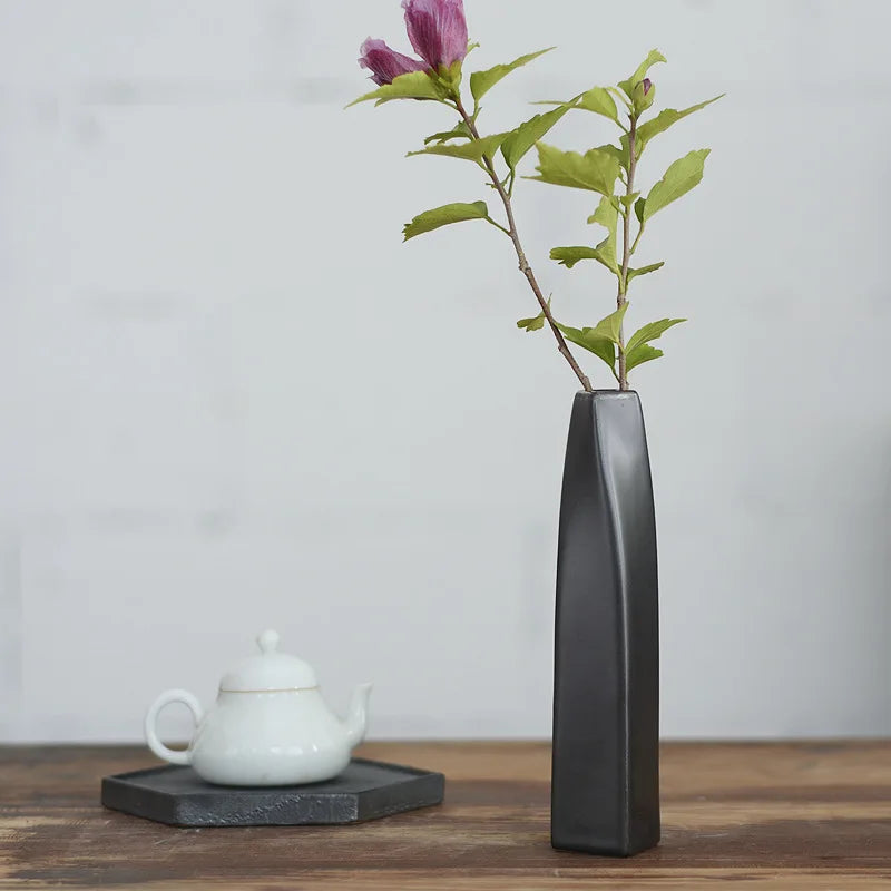 Macaron Ceramic Flower Vase Ins Plant Bottle Porcelain Bottles Bedroom Tabletop Decor Ornament Office Living Room Vase Ornament
