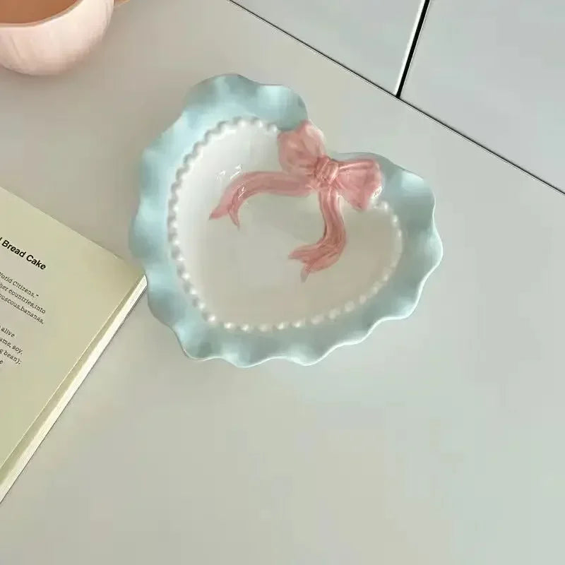 Heart-shaped Bow Wavy Edge Ceramic Dinnerware Set Ideal Cake Presentation, Korean Princess Pastry Platter, Lace-edged Rice Bowls