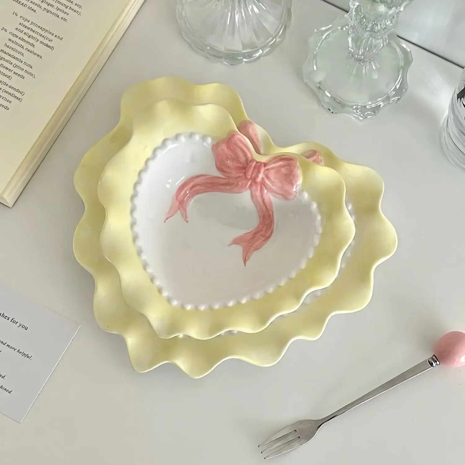 Heart-shaped Bow Wavy Edge Ceramic Dinnerware Set Ideal Cake Presentation, Korean Princess Pastry Platter, Lace-edged Rice Bowls
