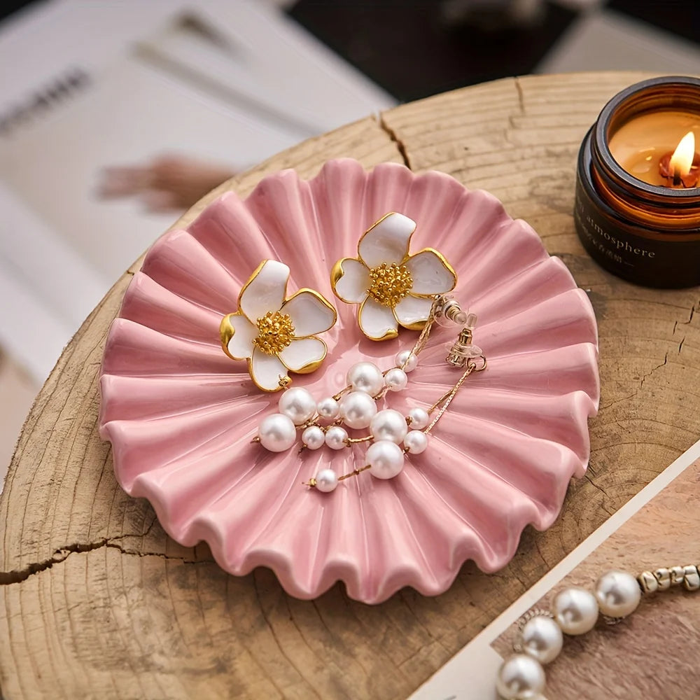 Elegant Jewelry Tray Ceramic Ruffle Decorative Tray Perfect Modern Jewelry Bowl with Scalloped Design for Coffee Table Organizer