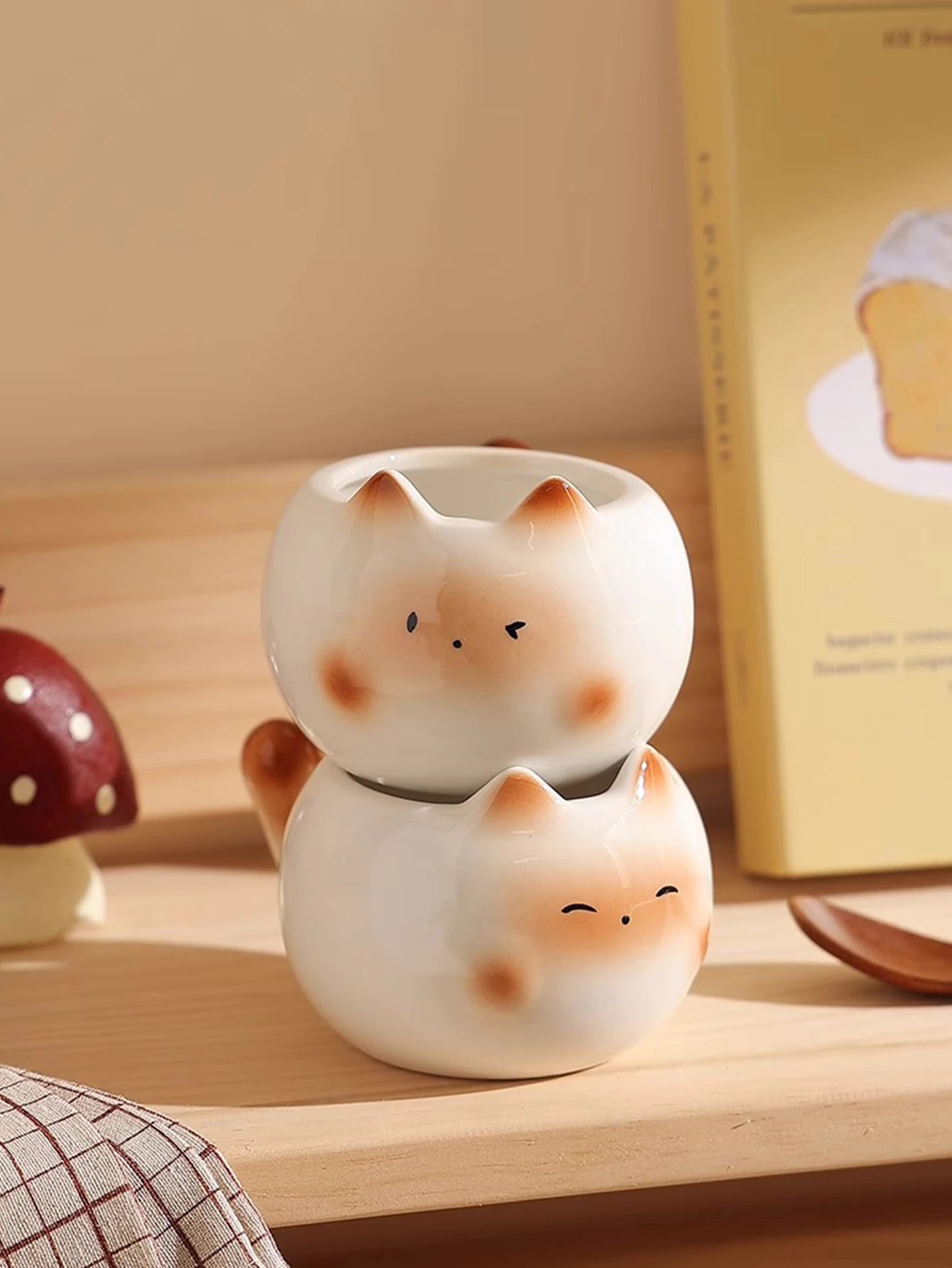 1Pc Siamese Cat Coffee Cup Creative Cute Kitten Mug High-Looking Exquisite Cup Suitable for Coffee Shop Latte Latte Cup Office Living Room Home Bedroom Drinking Cup Afternoon Tea Flower Tea Black Tea Cup Gift