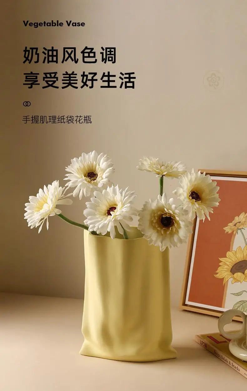 Beihanmei Cream Ceramic Vase Elegant Home Decor for Living Room Entryway Tabletop Flower Arrangement