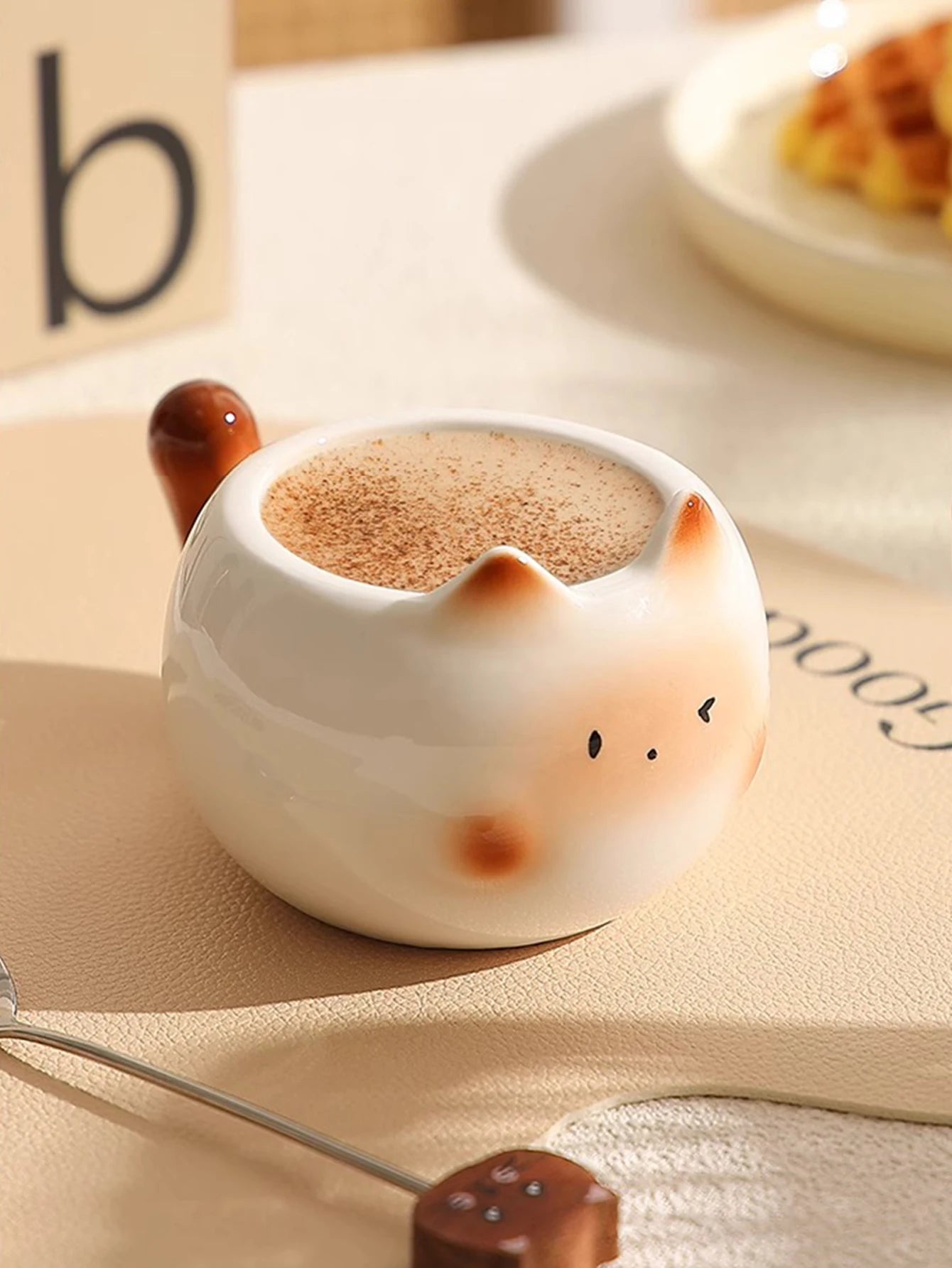 1Pc Siamese Cat Coffee Cup Creative Cute Kitten Mug High-Looking Exquisite Cup Suitable for Coffee Shop Latte Latte Cup Office Living Room Home Bedroom Drinking Cup Afternoon Tea Flower Tea Black Tea Cup Gift