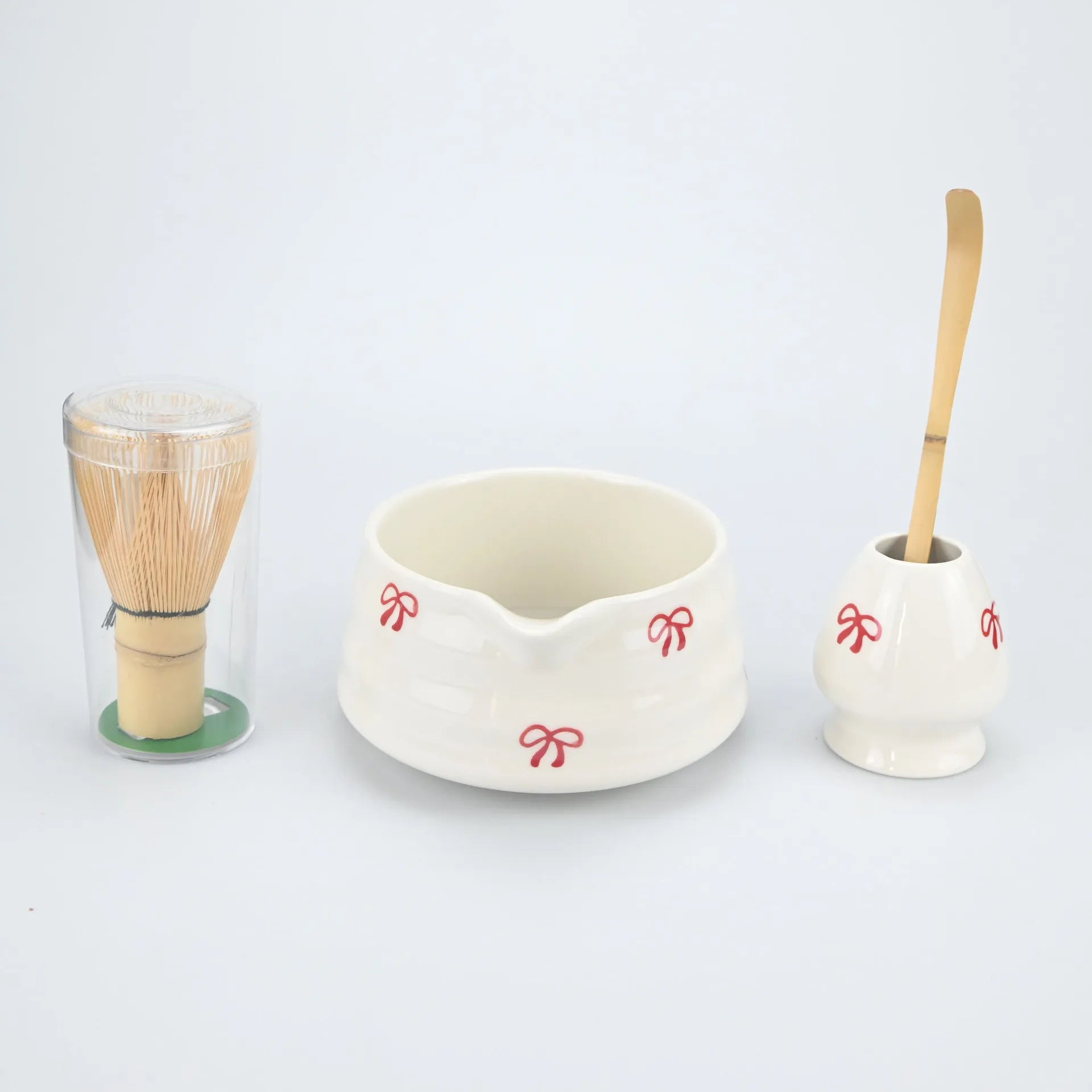 5 pieces of white bow decal ceramic matcha set, matcha set includes matcha bowl, matcha mixer and holder, bamboo spoon, sieve