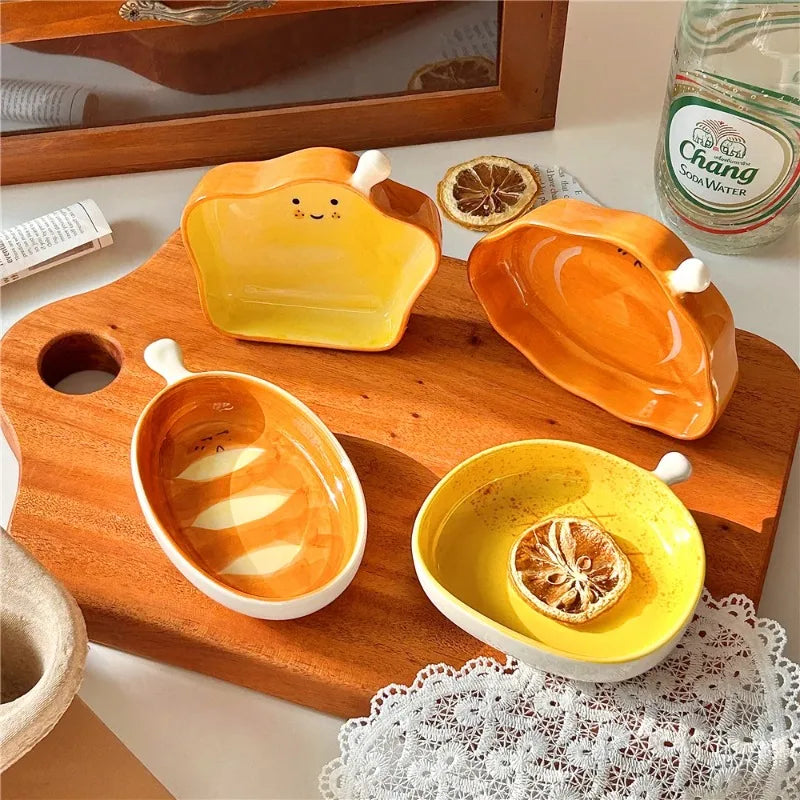 4pcs ceramic side dishes, small dipping saucers, mini small plates, cute bread shape tableware
