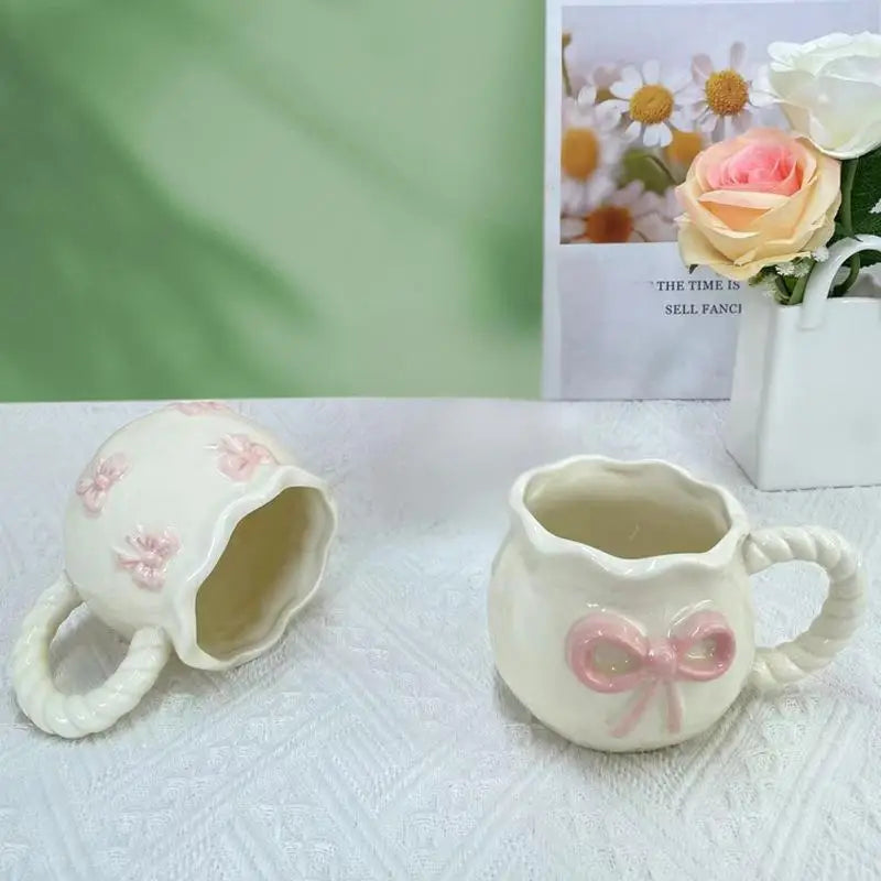 Ins-style girly girl hand-held bowknot coffee cup, afternoon tea ceramic cup, cute mug