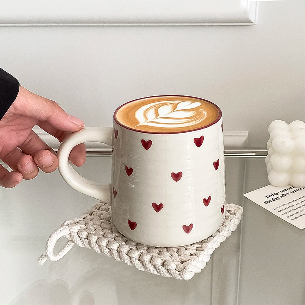 Love Ceramic Mug, Cute Little Love Ceramic Mug Coffee Cup Drinking Cup, Suitable for Home Drinking, Afternoon Tea Drinking, Office Drinking, Coffee Shop Latte Art, Souvenir, Valentine's Day Holiday Gift, Birthday Gift