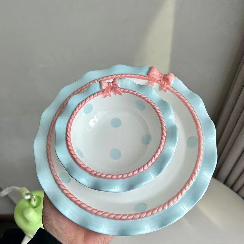 Heart-shaped Bow Wavy Edge Ceramic Dinnerware Set Ideal Cake Presentation, Korean Princess Pastry Platter, Lace-edged Rice Bowls