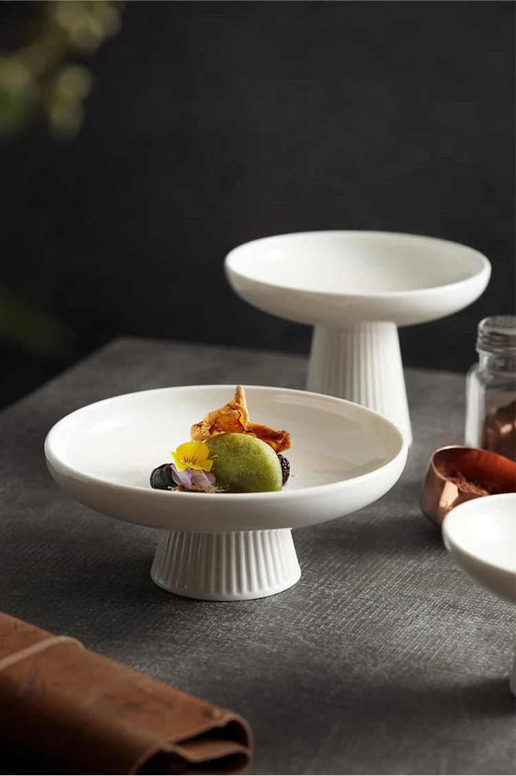 High Footed Plate Ceramic Japanese Style Exquisite Small Fruit Platter Snack Plates Office Tea Dish Restaurant Hotel Tableware