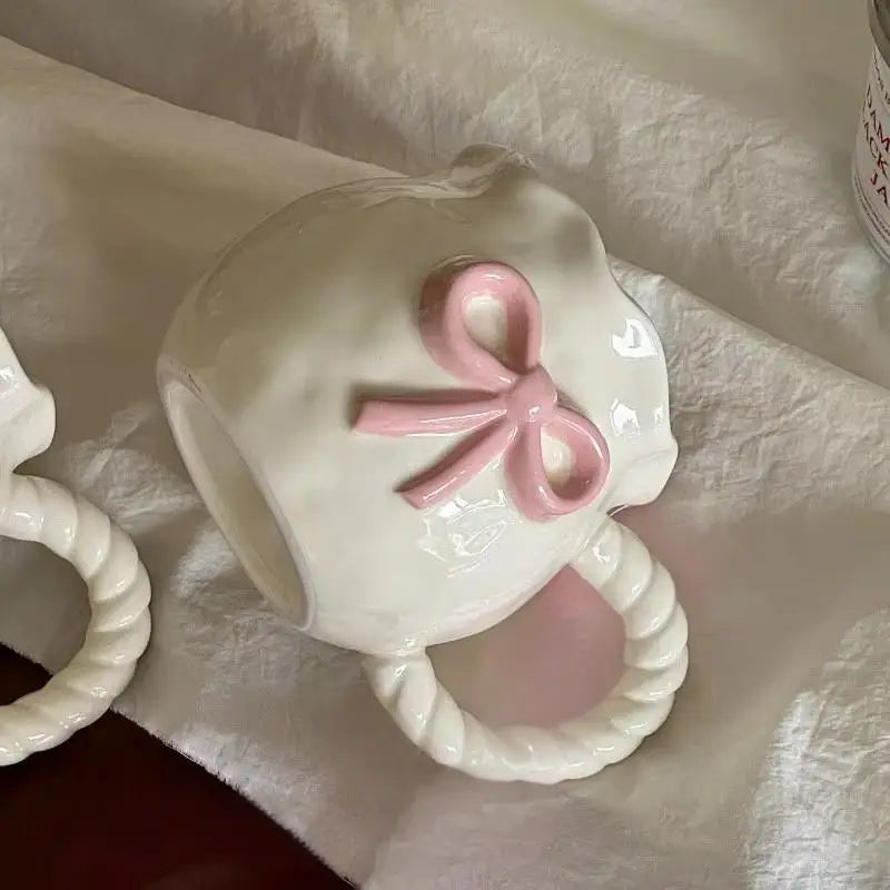 Ins-style girly girl hand-held bowknot coffee cup, afternoon tea ceramic cup, cute mug