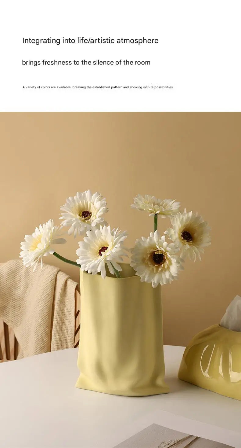 Luxury Holiday Gifts Ceramics Handmade Table Vase Flower Vase Illustrations Home Decor Simplicity Floral Ornaments for Bedroom