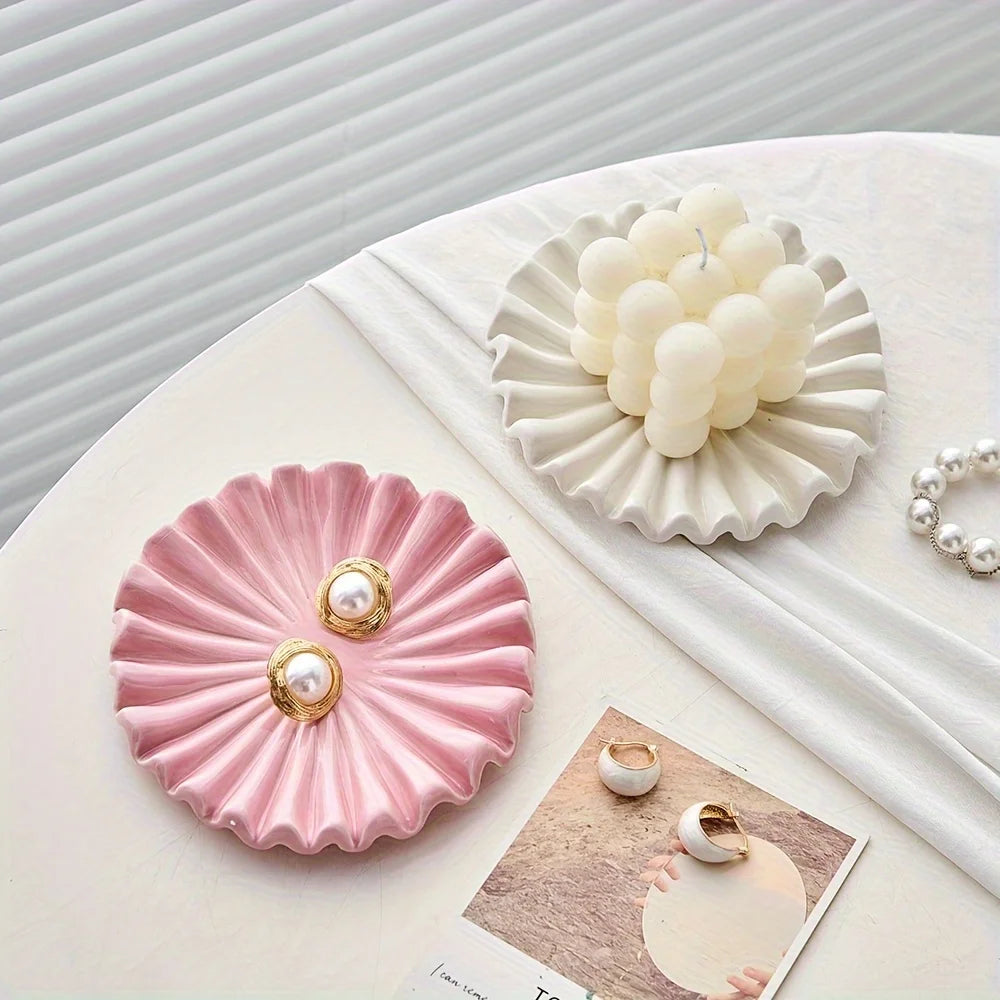 Elegant Jewelry Tray Ceramic Ruffle Decorative Tray Perfect Modern Jewelry Bowl with Scalloped Design for Coffee Table Organizer