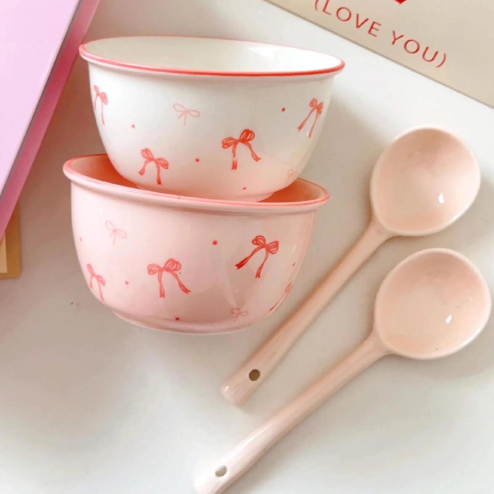 Ceramic Serving Bowls Spoon with Unique Underglaze Color Bowknot Pattern Suitable for Ice Cream Soup Rice