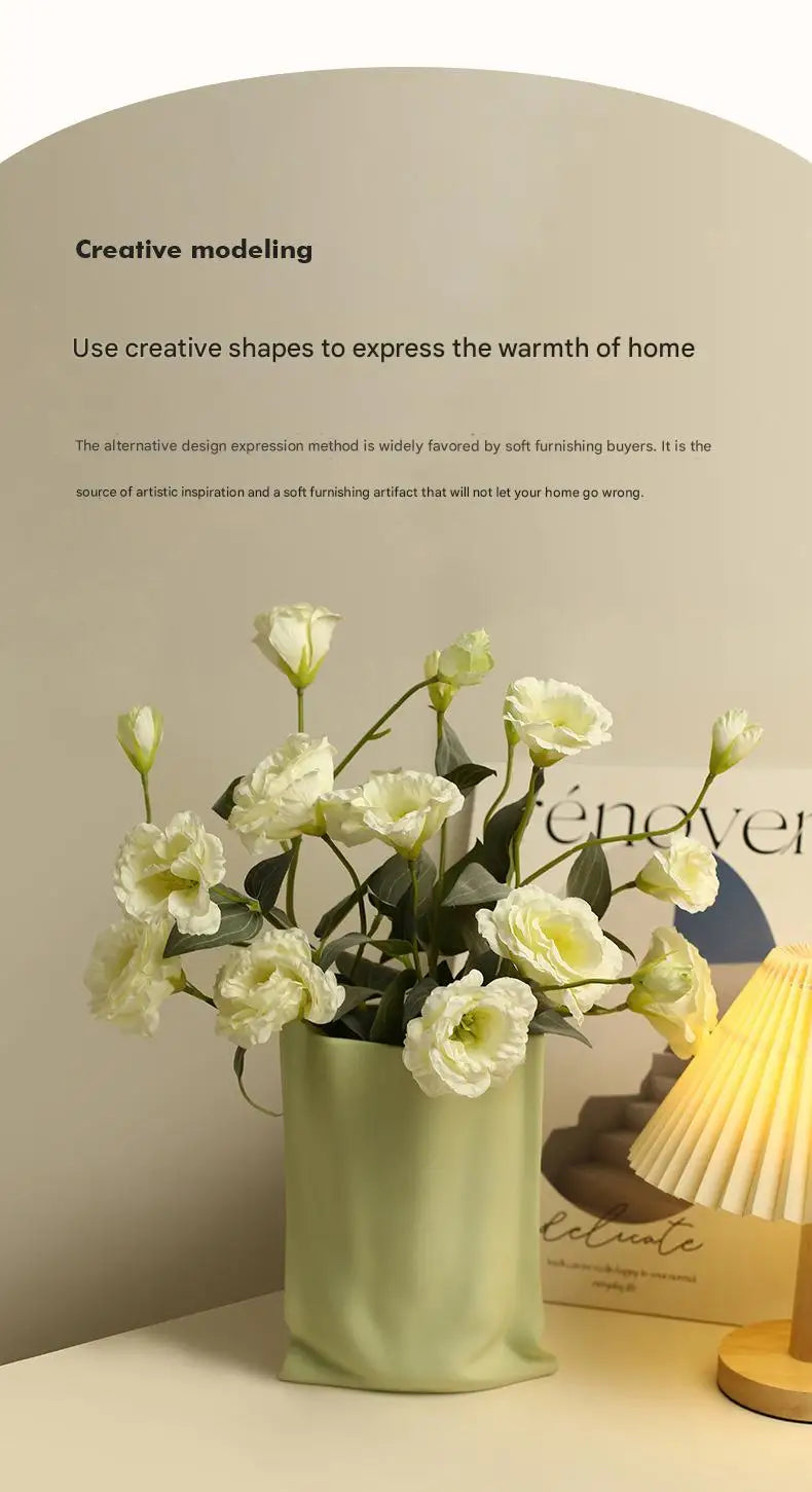 Luxury Holiday Gifts Ceramics Handmade Table Vase Flower Vase Illustrations Home Decor Simplicity Floral Ornaments for Bedroom