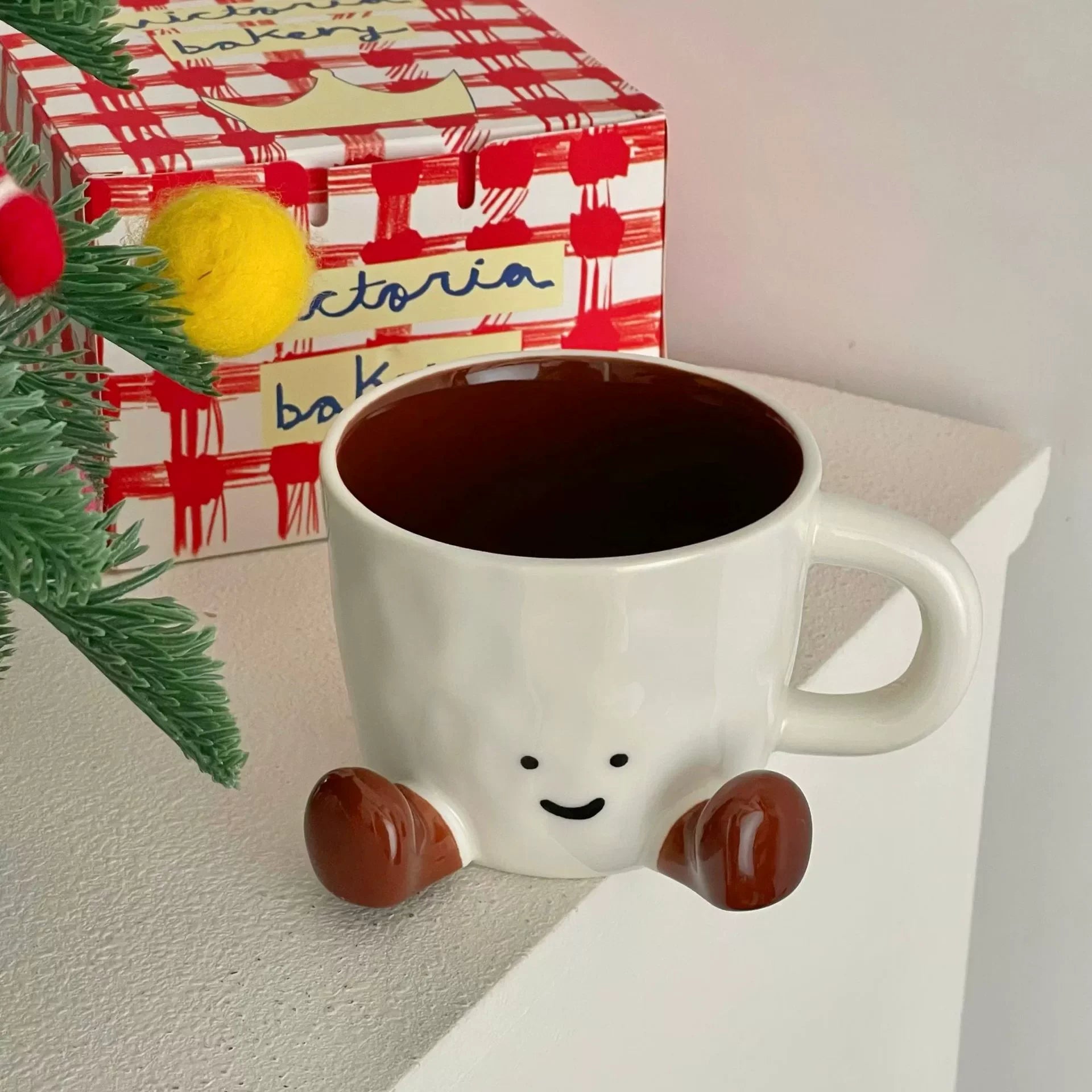 Cute Cartoon Coffee Ceramic Cup Home Desktop Decoration Smiling Face Coffee Cup For Holiday Gift