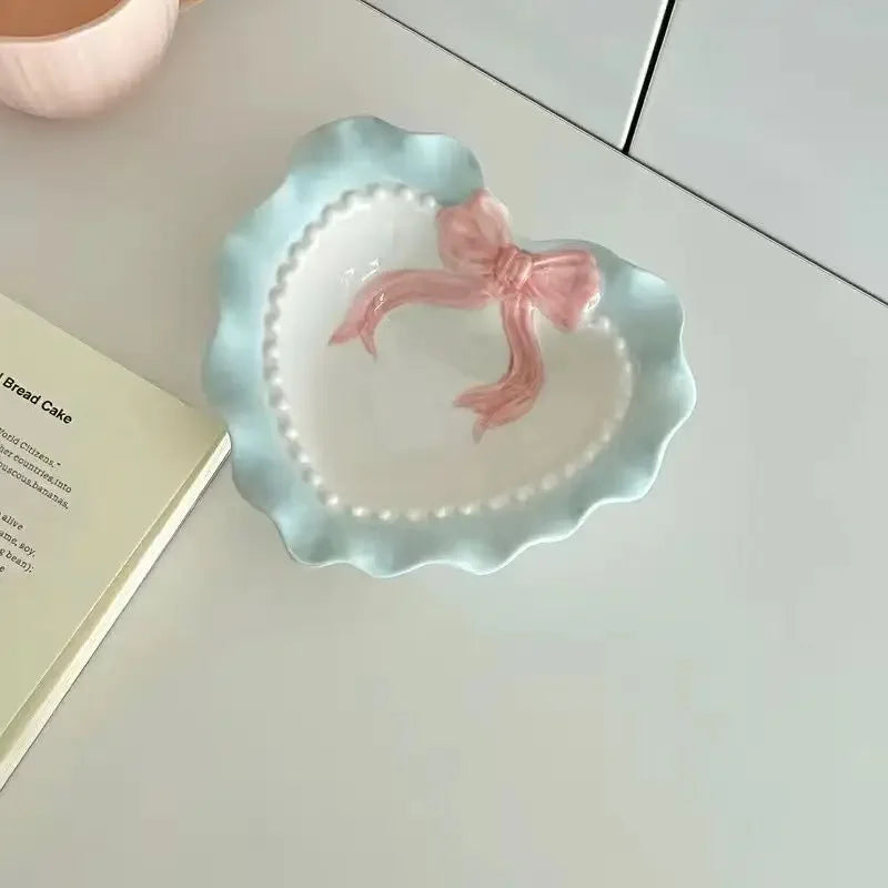 Heart-shaped Bow Wavy Edge Ceramic Dinnerware Set Ideal Cake Presentation, Korean Princess Pastry Platter, Lace-edged Rice Bowls