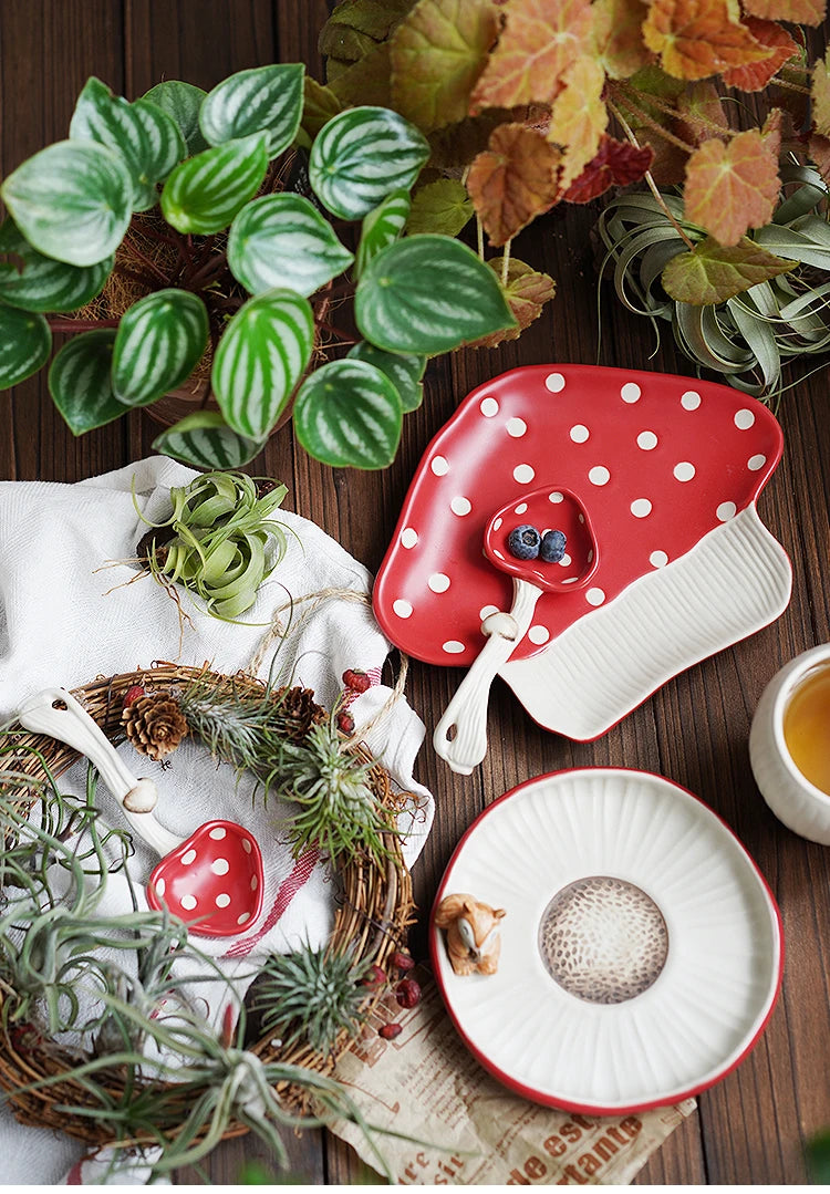 Cute Red Mushroom Ceramic Tableware Coffee Cup Afternoon Tea Set Creative Cartoon Pastry Plate Rice Bowl Salad Plate Dinner Dish