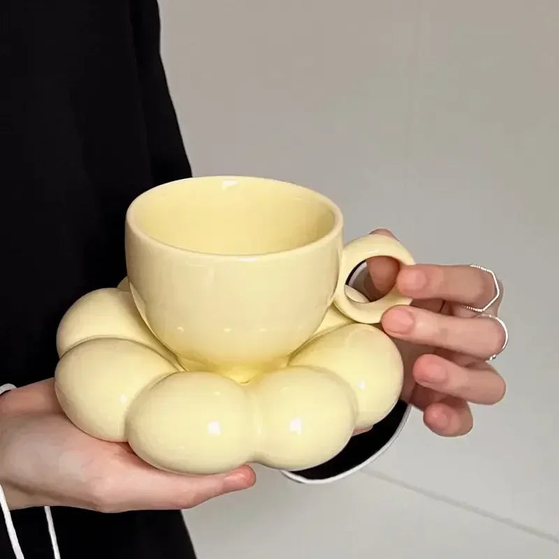 Ceramic Cloud-Shaped Coffee Cup Creative Sunflower Saucer Unique Office Afternoon Tea Mug Exquisite Milk Cups Kitchen Drinkware